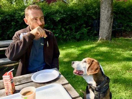 På Sponhuset med finskstøveren vår, Max