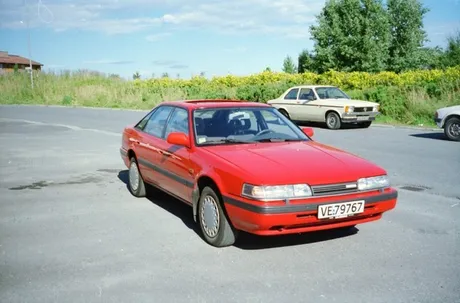 1990 Mazda 626 2,0i GLS Plus